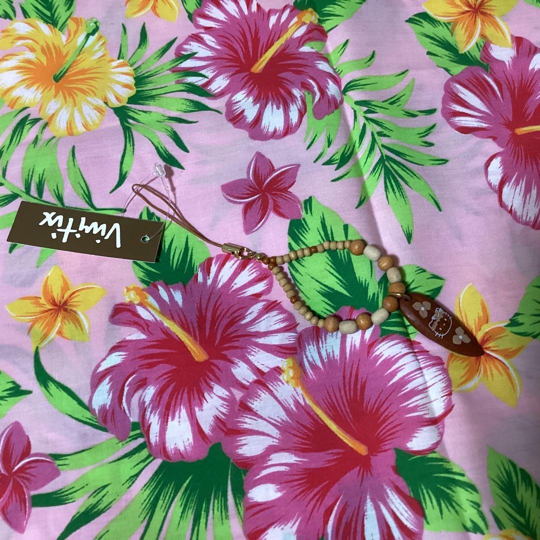 3345ハローキティVivitix ストラップウッドビーズ