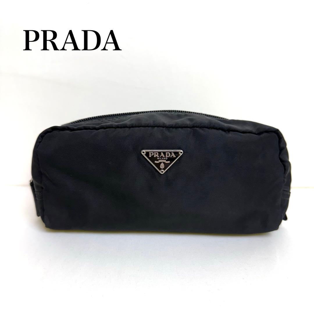 PRADA ポーチ　化粧ポーチ　三角ロゴ　テスートナイロン　白タグ　黒 PRADA プラダ テスートナイロン ポーチ ミニバッグ 小物入れ 三角ロゴ