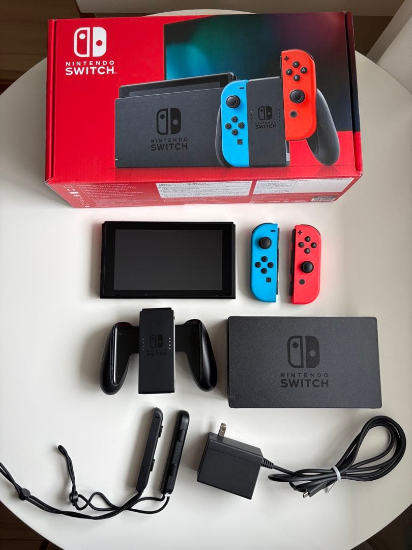 Nintendo Switch バッテリー強化版 美品 128GBSDカード付き