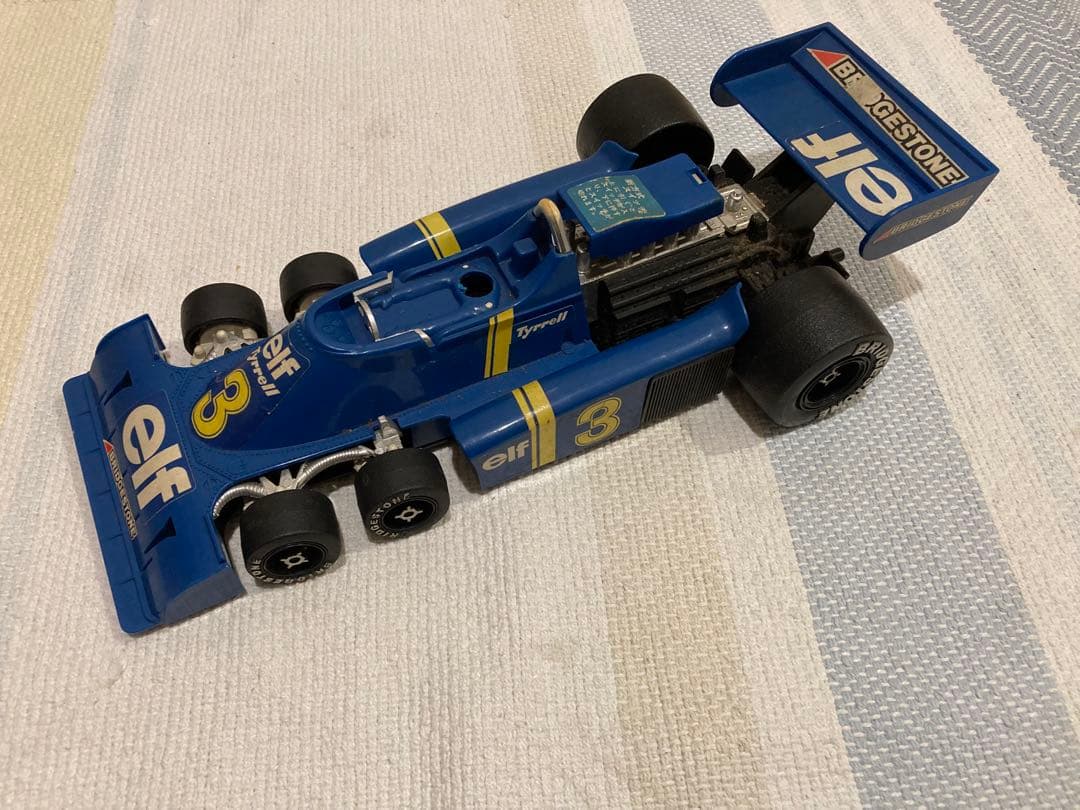 ミニカー ALPS SMOKING F-1 RACING CAR TYRRELL P34