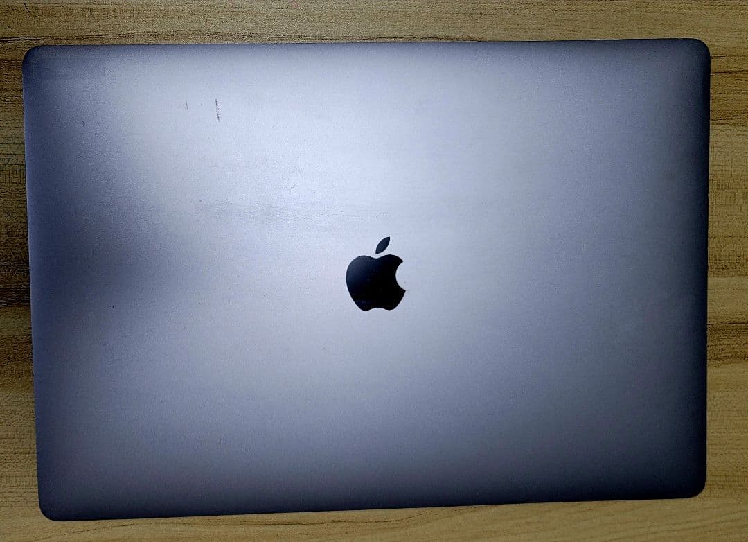 MacBook本体 MacBook Pro 16 2019 Core i9 / 32GB / 1TB