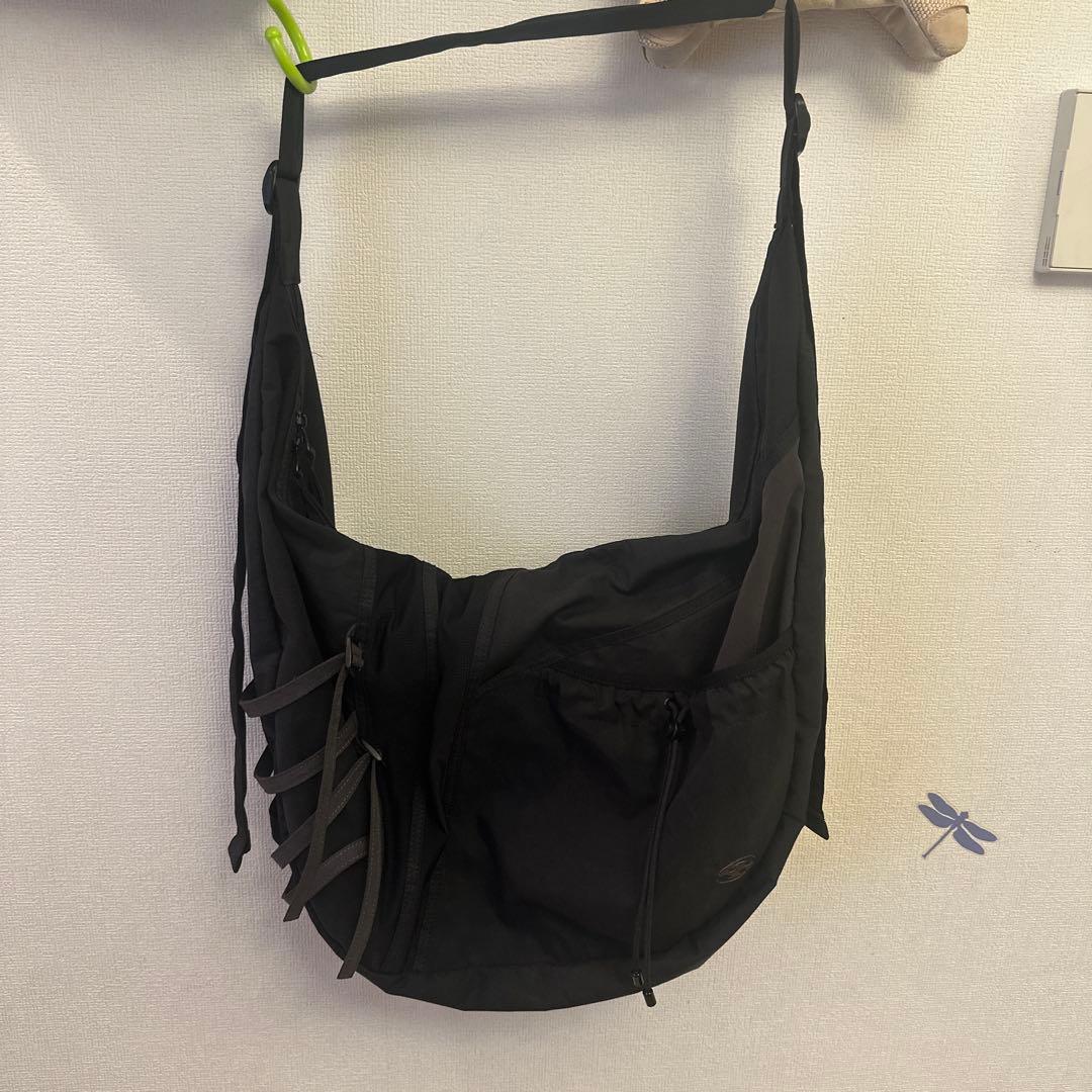 SAN SAN GEAR メッセンジャーバッグ ブラック