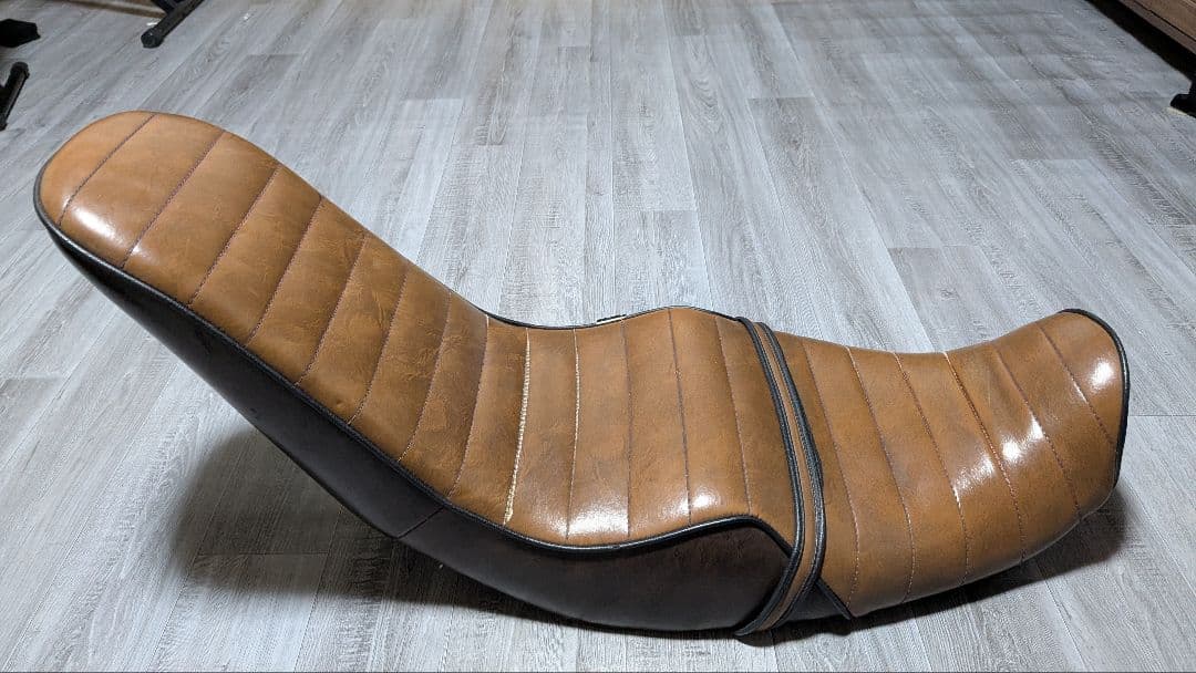 デ*ナ様 カワサキゼファー400 チョビサン45センチ 街中ウィリーで開発！XANTHUSに込められたカワサキ・アイデンティティ