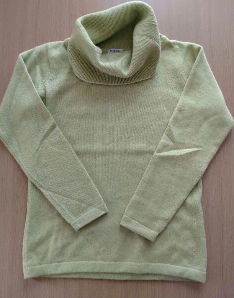 CHANEL タートルネック ニット サイズ42