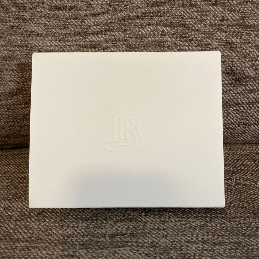 ラ ブーシュ・ルージュ サテン