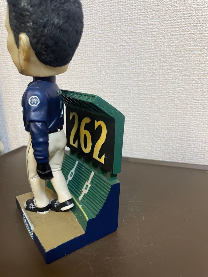 超希少!! イチロー 2005年 262安打達成記念 球場配布ボブルヘッド