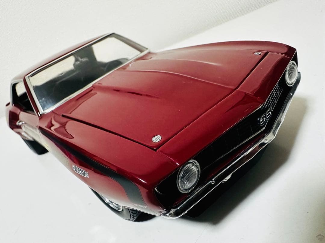 GMP/'69 Chevyシボレー Camaroカマロ SS 427 1/18 - メルカリ