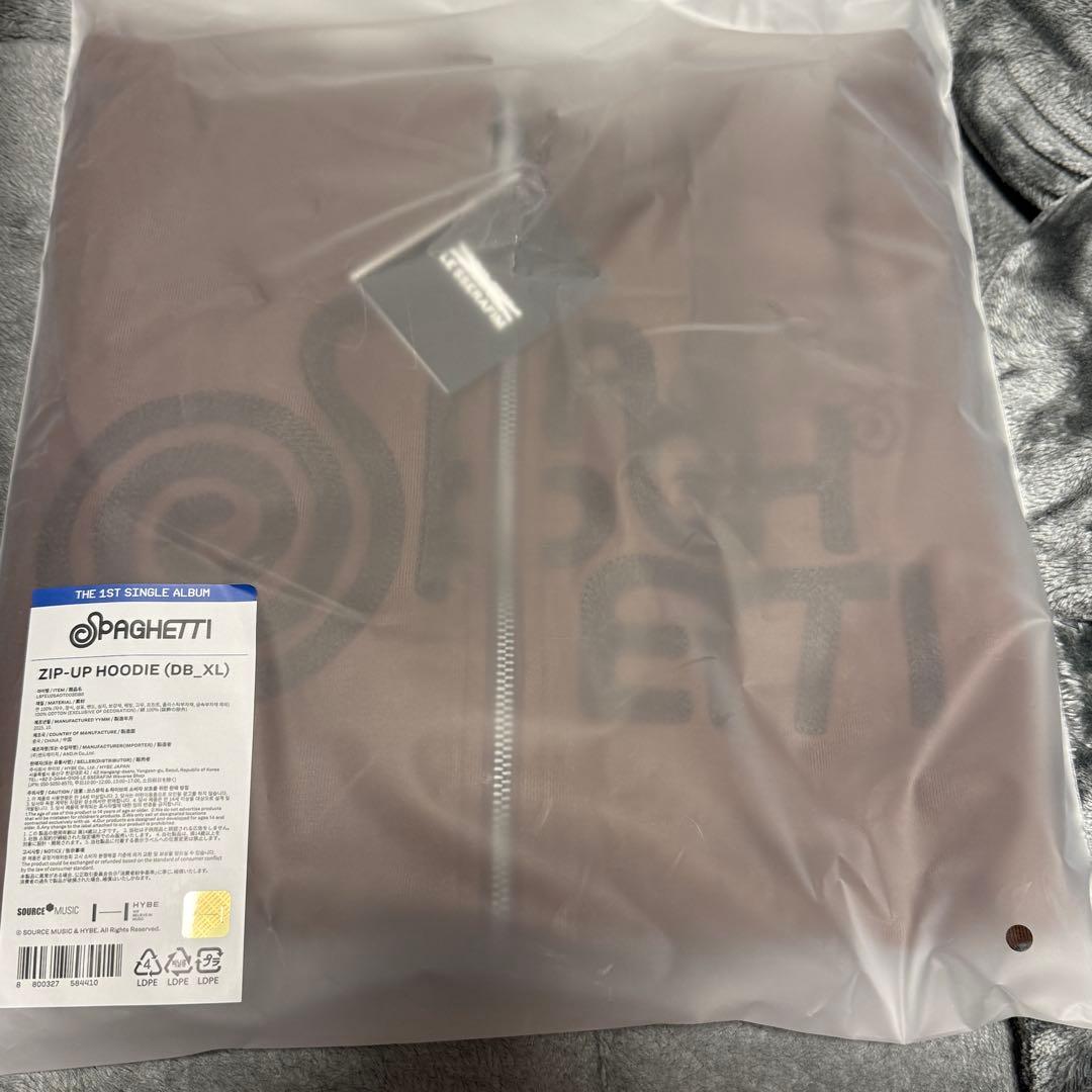 LE SSERAFIM SPAGHETTI Zip-up Hoodie パーカー - メルカリ