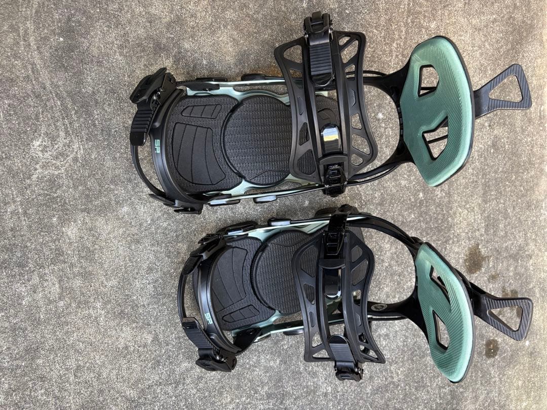 SP バインディング CORE 25-26モデル Mサイズ グリーン 25-26 NEWモデル】軽くて扱いやすく、幅広い遊びに対応できる万能