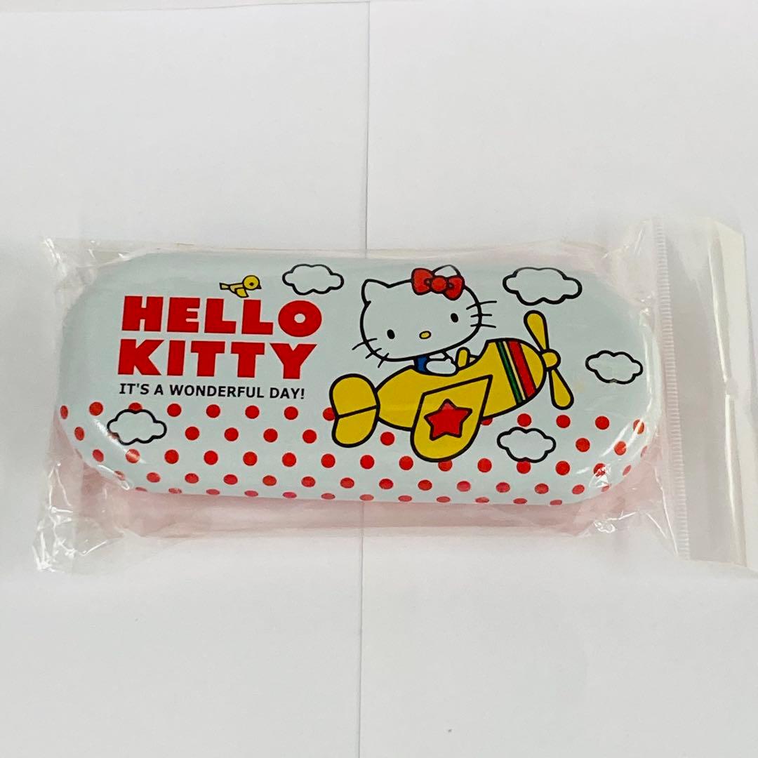 新品未使用 2007年製 メガネケース ハローキティ レア - メルカリ