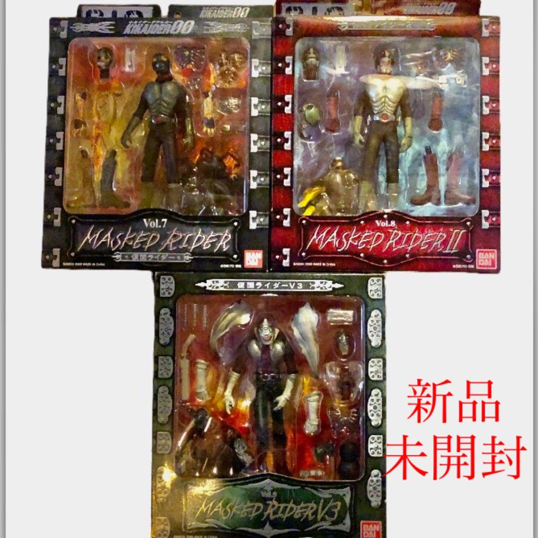 S.I.C 仮面ライダー　一号　二号　Ｖ３　セット バンダイ(BANDAI)|S.I.C. 仮面ライダーZX|【ハードオフ公式通販】オフ