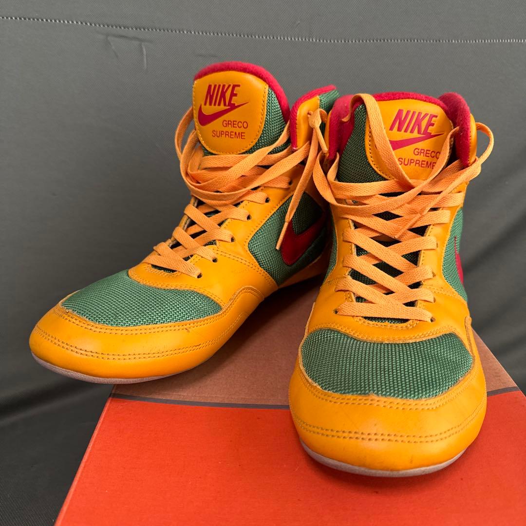 NIKE グレコ シュプリーム