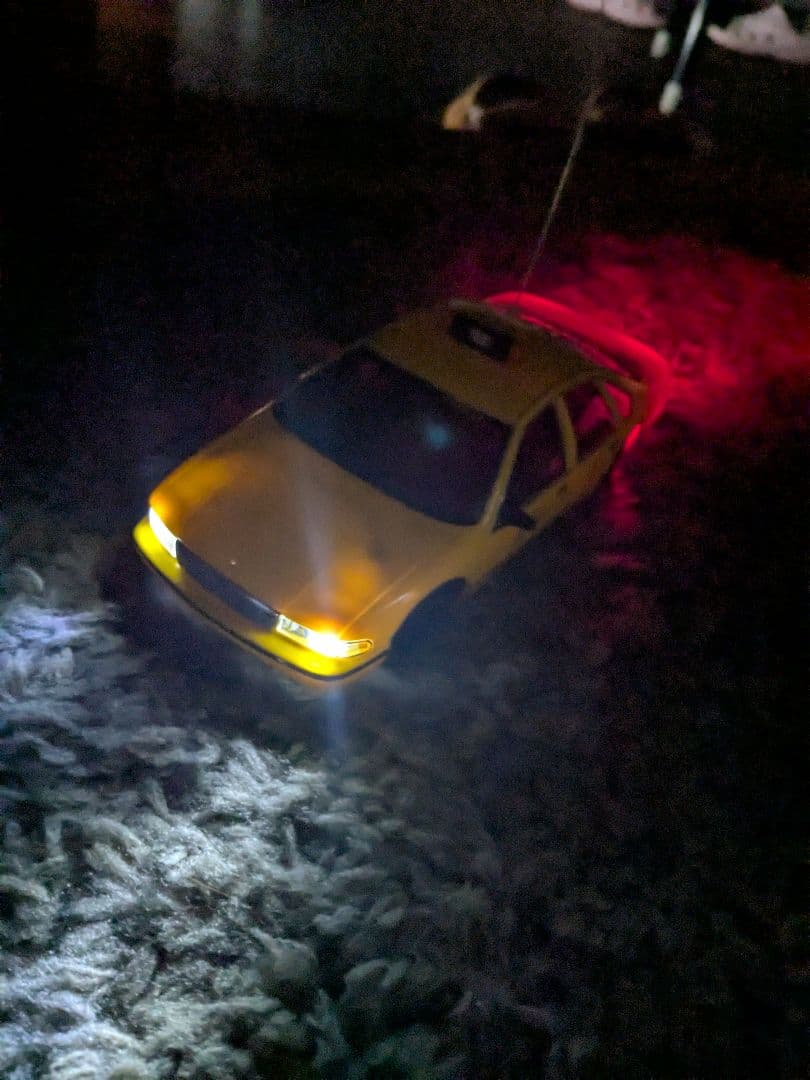 希少】京商 ミニッツ シボレーカプリス 1996タクシー w/ライトユニット