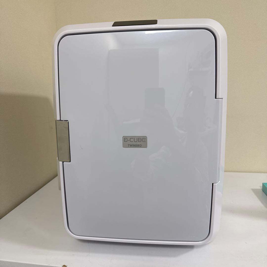 D-CUBE 冷温庫 20L ホワイト