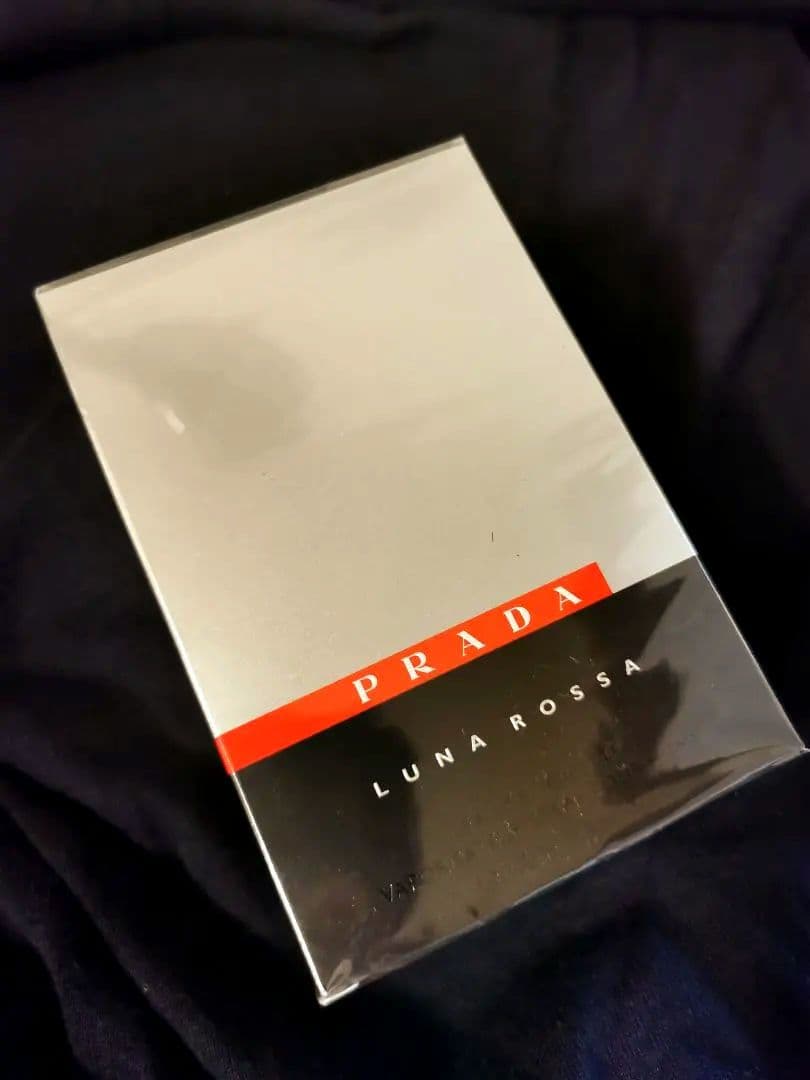 新品未使用！PRADA プラダ ルナロッサ オードトワレ 100ml 楽天市場】プラダ PRADA ルナロッサ EDT 100ml LUNA ROSSA メンズ