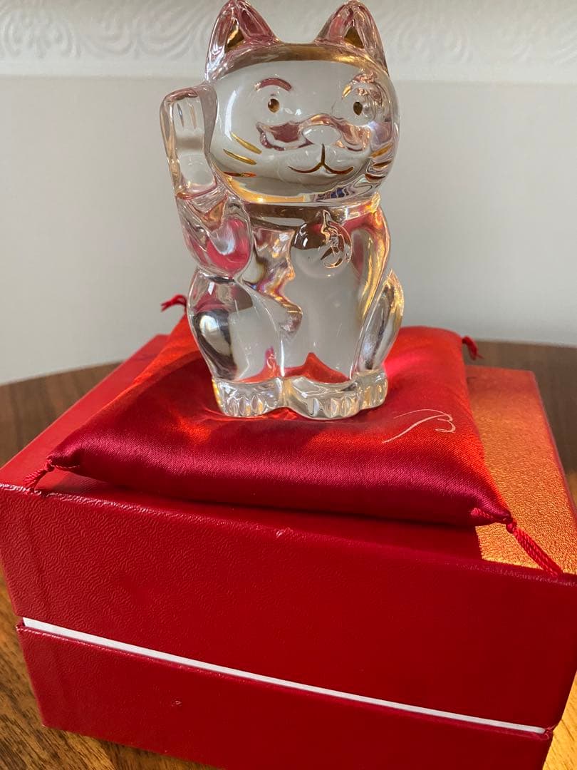 バカラ⭐︎招き猫⭐︎座布団付き