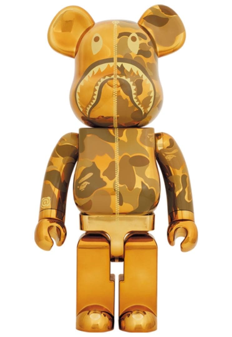 その他 BE@RBRICK BAPE(R) CAMO SHARK 1000% GOLD BE@RBRICK BAPE®︎ CAMO SHARK GOLD & SILVER | bape.com