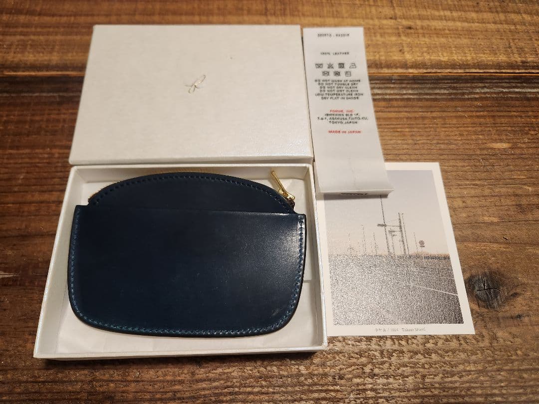 forme Coin purse Cordovan navy 新品未使用