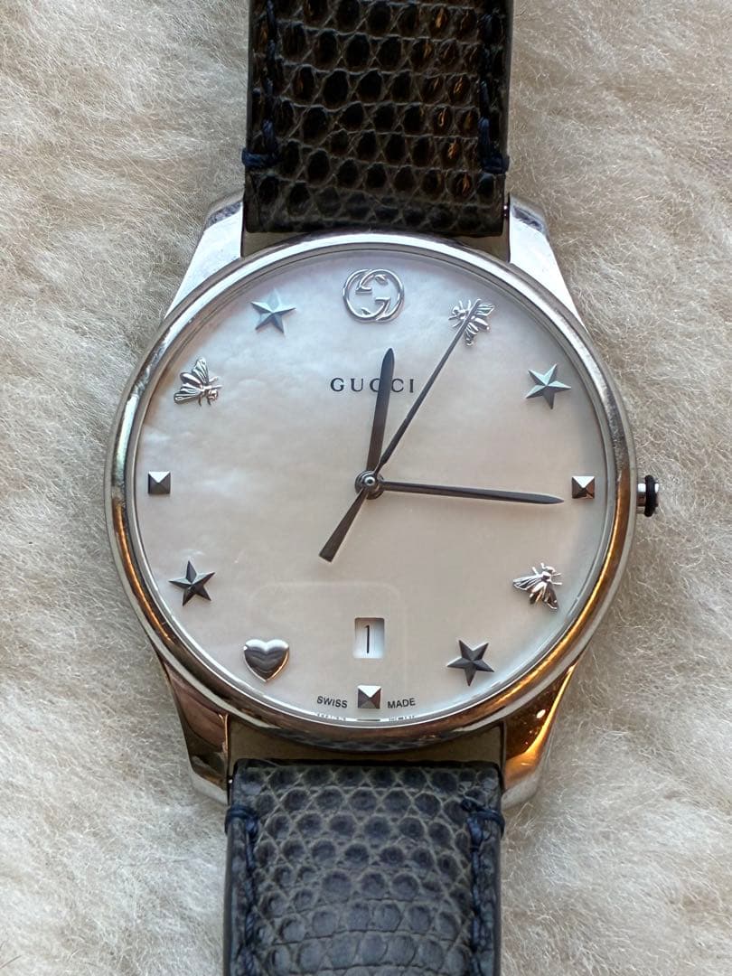 グッチ（GUCCI） Gタイムレス ホワイトシェル