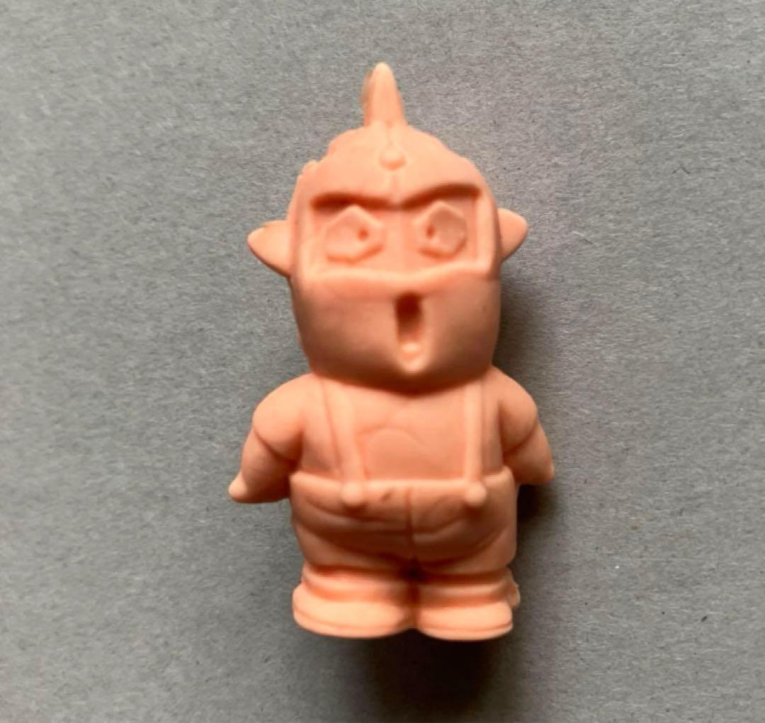 ウルトラセブン Dr.スランプアラレちゃん 消しゴムフィギュア 鳥山明