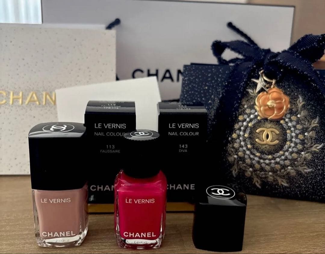 シャネル ネイル プレゼント ネイルカラー