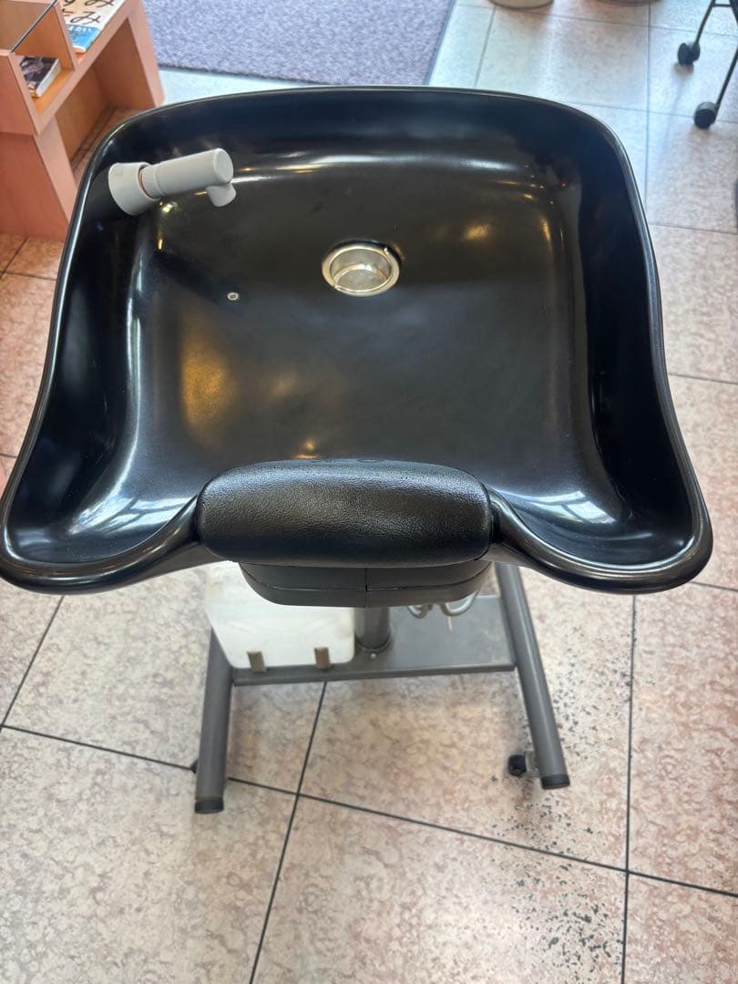 移動式シャンプー台　調整可能