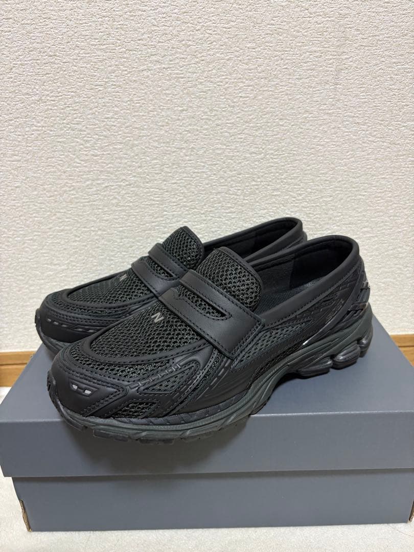 【人気商品】new balance 1906L