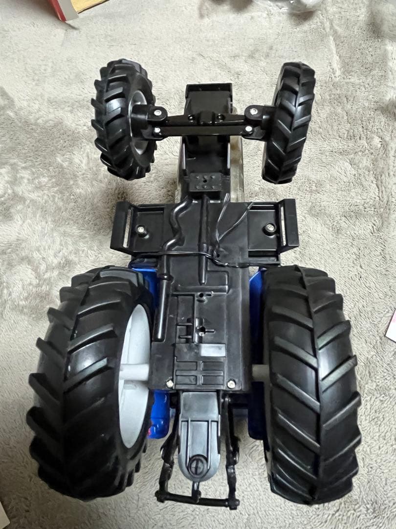 ISEKI トラクタ ジアスAT ミニチュアモデル - メルカリ