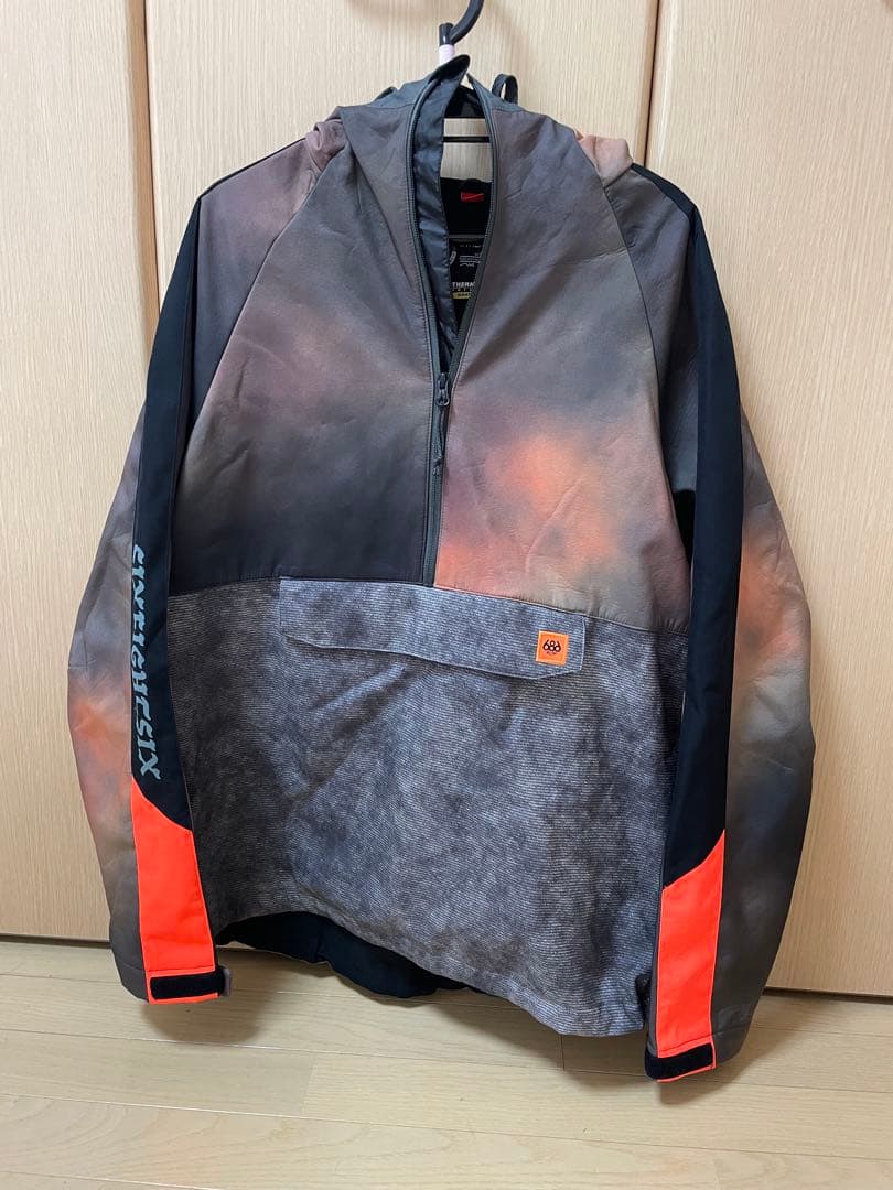 ぷりまる 686 スノーボード用ジャケットとパンツセット サイズS