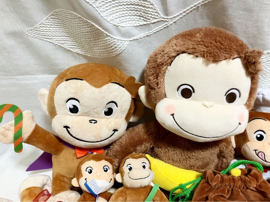 おさるのジョージ ぬいぐるみ まとめ売り 24点 - メルカリ
