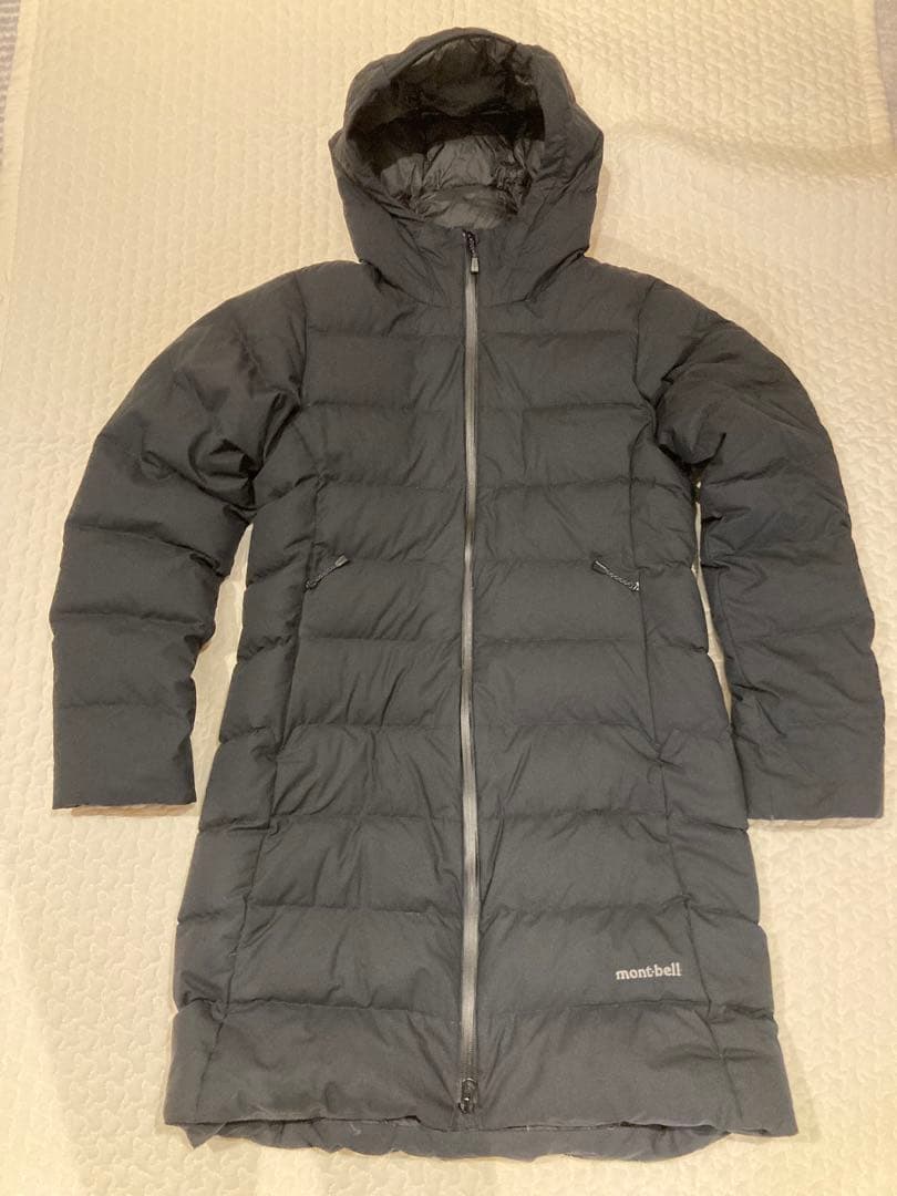 mont-bell フード付きロングダウンジャケット グレー