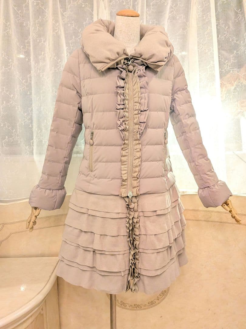 コニー様　トゥービーシック　ダウンコート40　2ウェイ　下部取り外し可　フリル