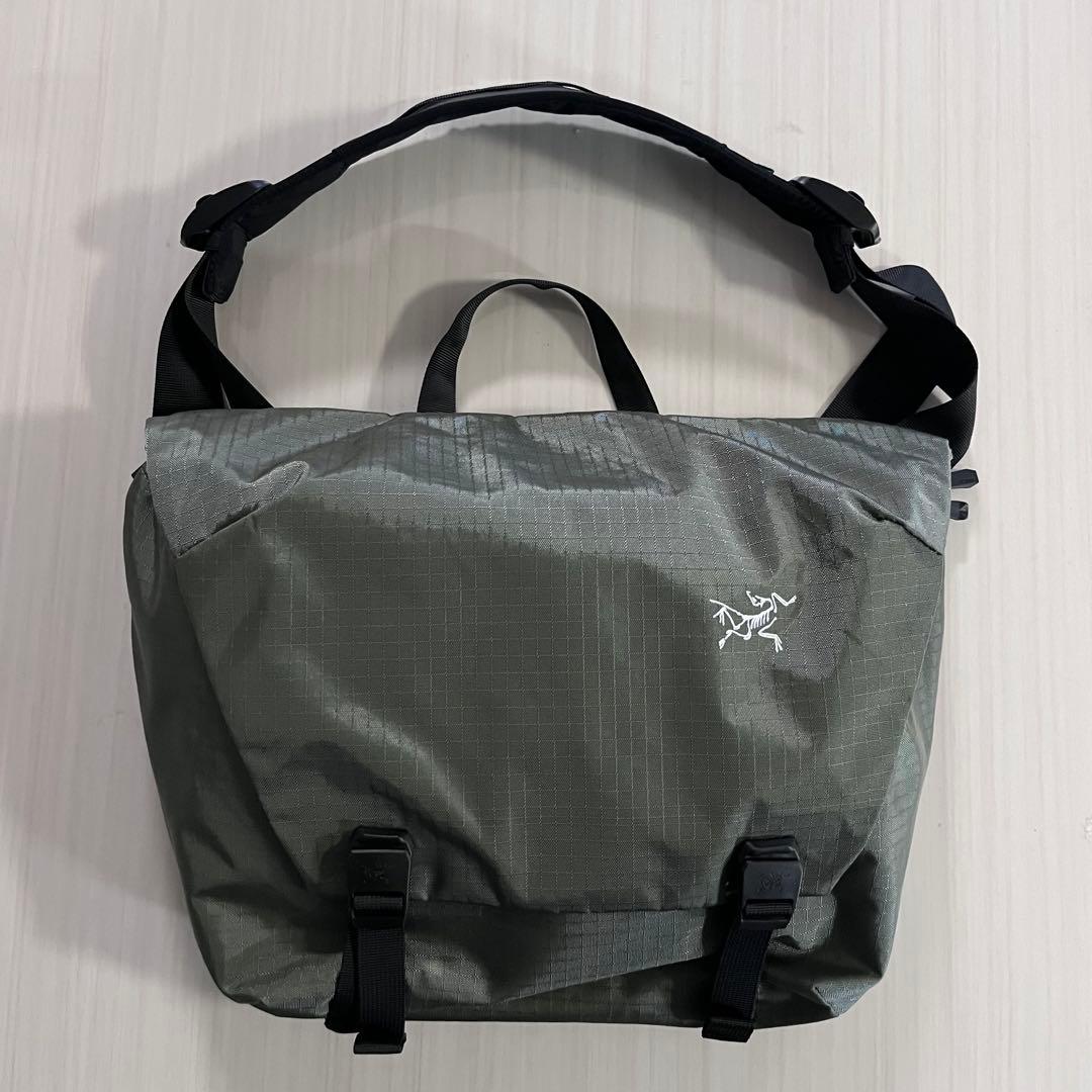 【新品同様】Arc'teryx アークテリクス クーリエ バッグ Granville 10 Courier Bag （グランヴィル 10 クーリエ バッグ ）ARC