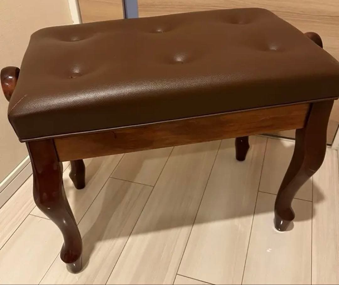 ピアノベンチ　椅子　ウォルナット　猫脚 ピアノベンチ 椅子 ウォルナット 猫脚 チッペンデール