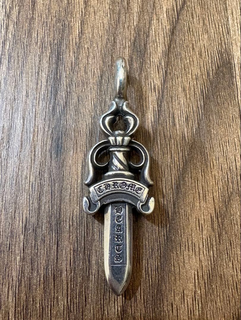 クロムハーツ ChromHearts ダブルダガー ペンダント