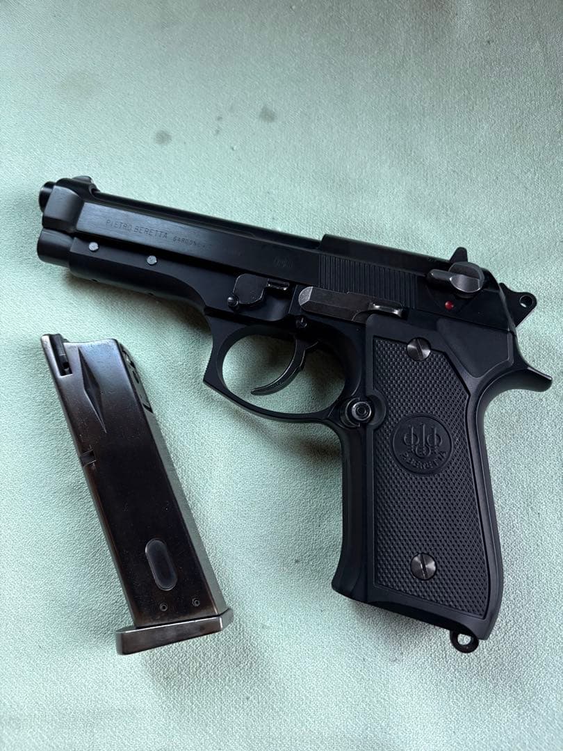 ウエスタンアームズBeretta 92 ガスガン ブラックパーフェクトバージョン WA] ベレッタ M92FS パーフェクトバージョン ガスブローバック (中古