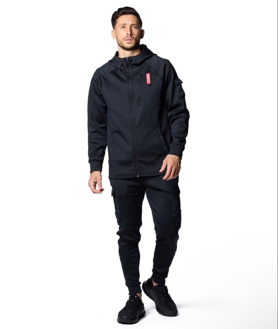 【最終価格】アンダーアーマー　セットアップLサイズ