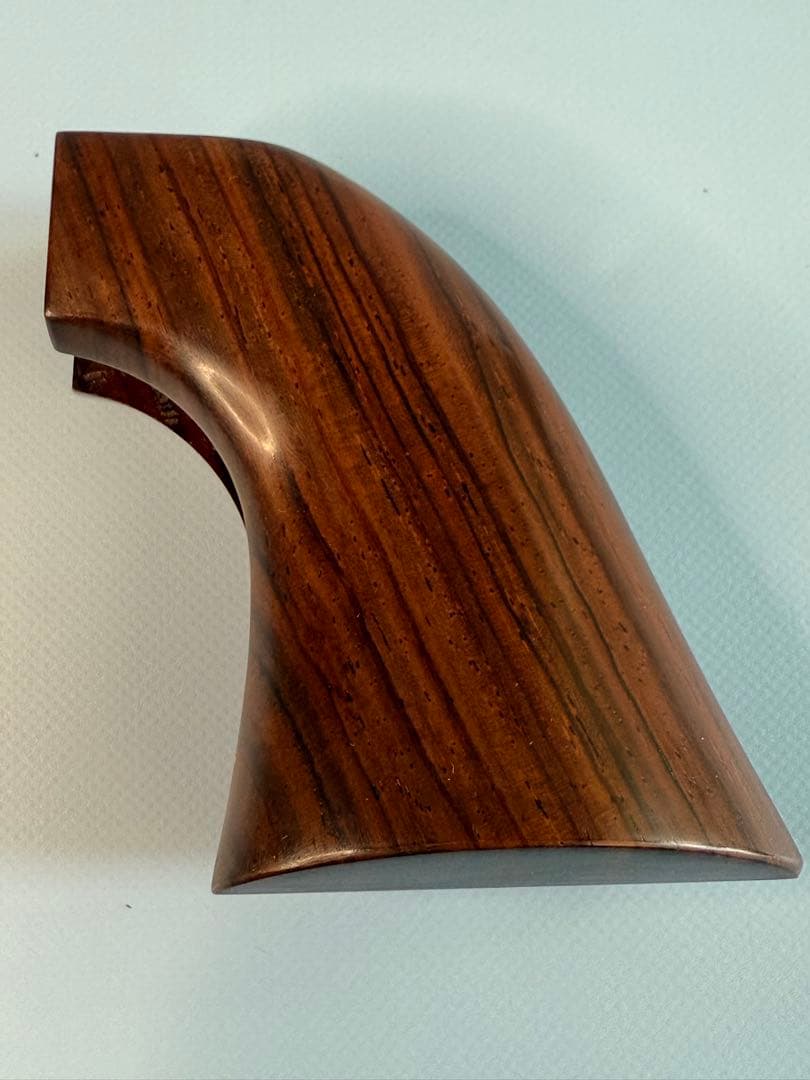 カタヤマ製タナカSAA用アメリカンブラックウオールナットワンピース