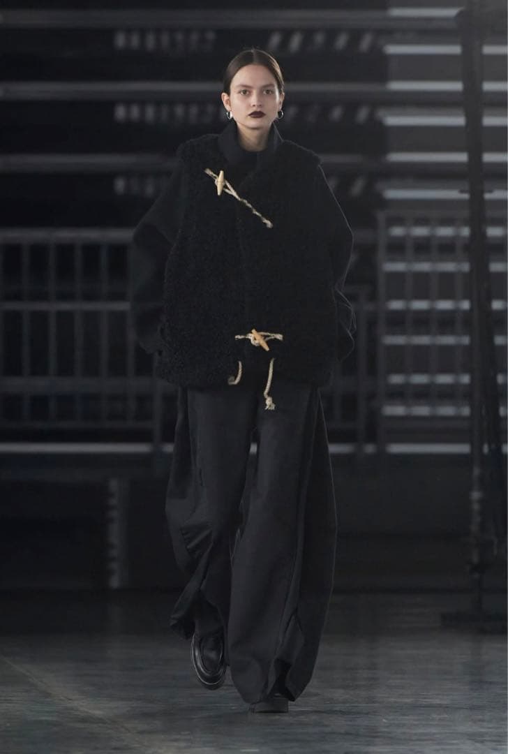 HYKE ダブルフェイス シアリング ダッフルジャケット ブラック サイズ2