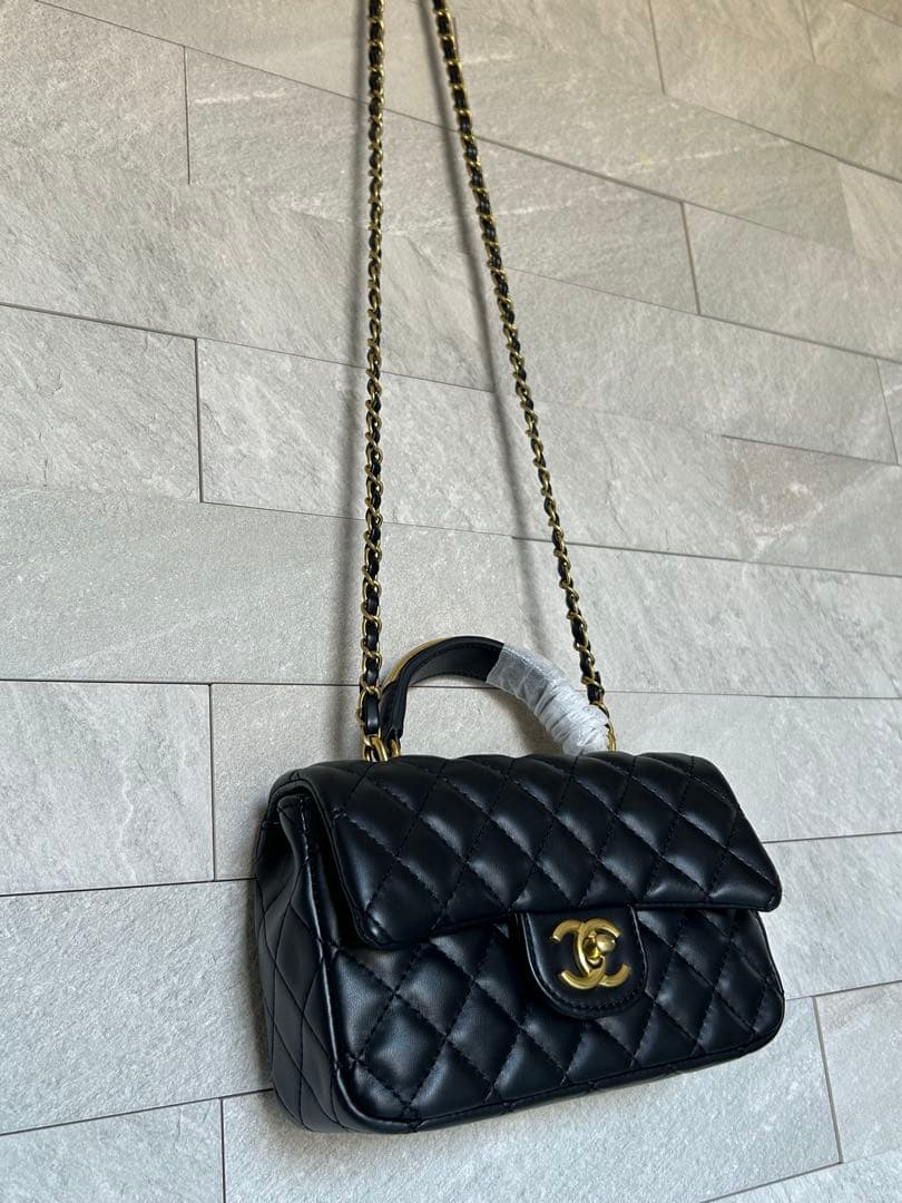 リリ様専用 CHANEL ショルダーバッグ ゴールドプレート ノベルティ
