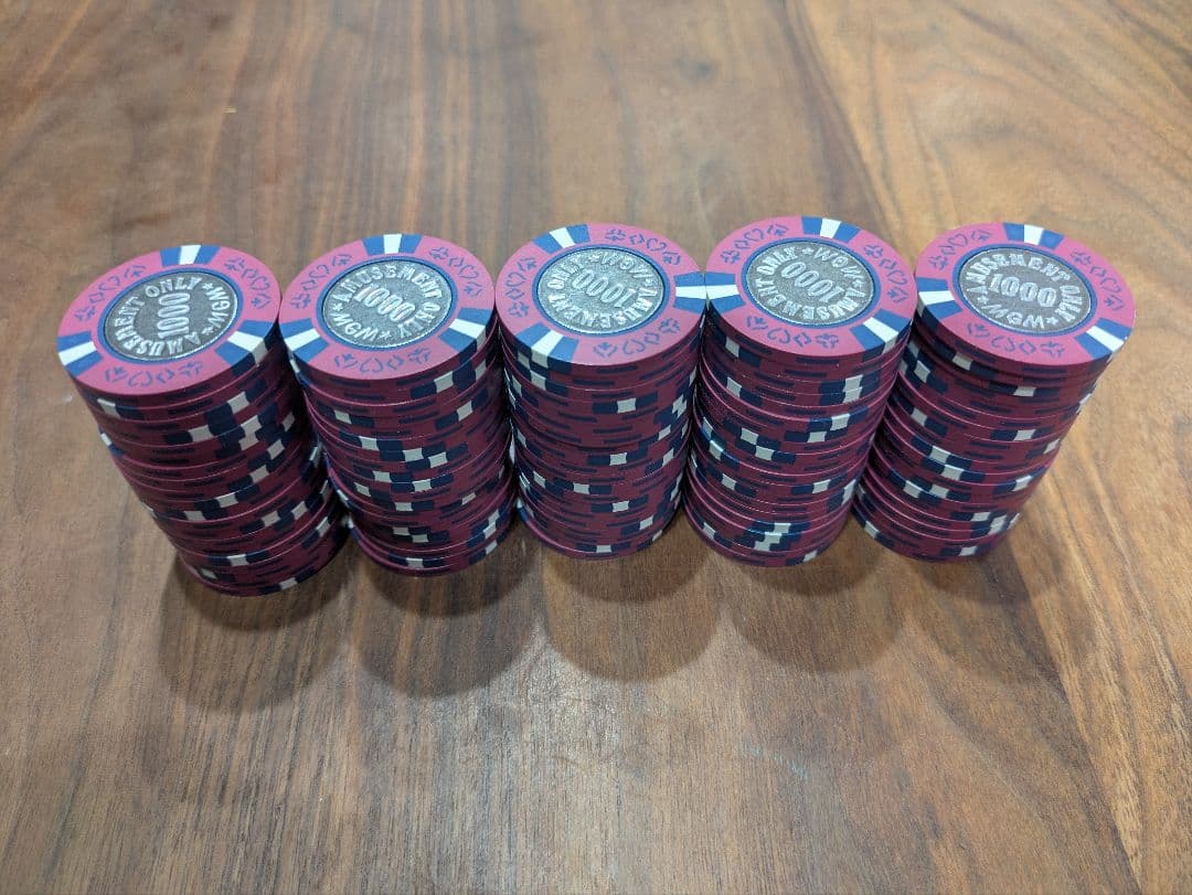 カジノチップ$1000表記　100枚　ポーカー　バカラ　チップ　カジノ　ヨコサワ カジノチップ$1000表記 100枚 ポーカー バカラ チップ カジノ ヨコサワ