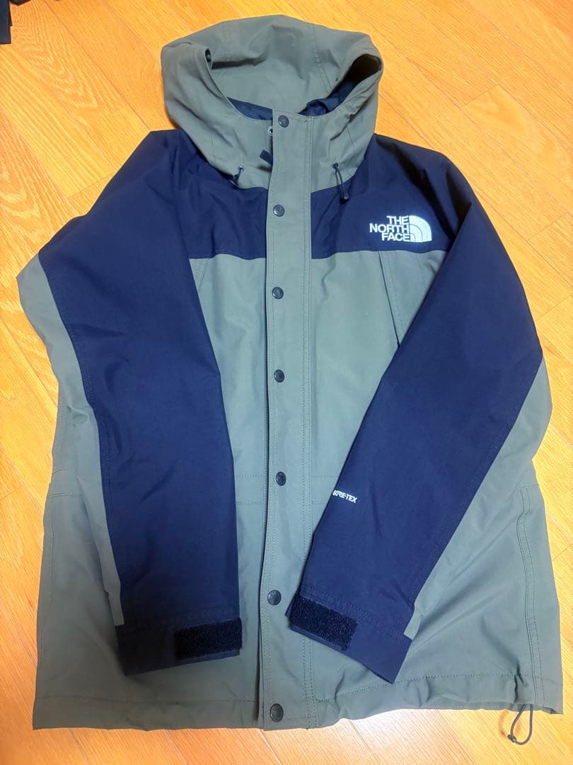 マウンテンライト ジャケット　ニュートープ M