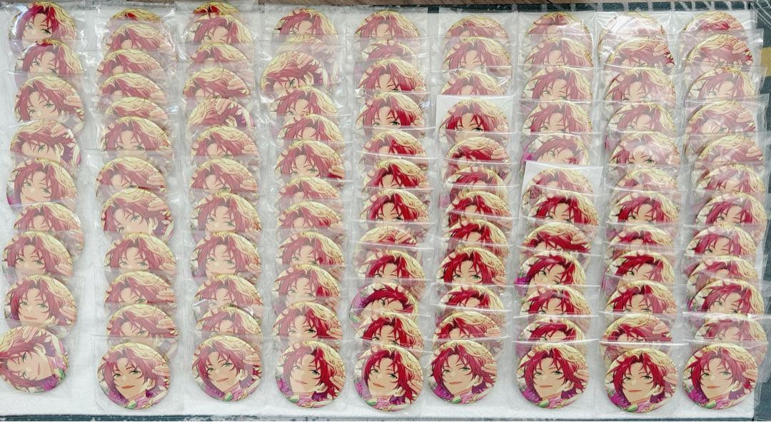 衣更真緒 2024 May idol 缶バッジ コレクション缶バッジ［2024 May］-Idol Side-（BOX） – pattythree