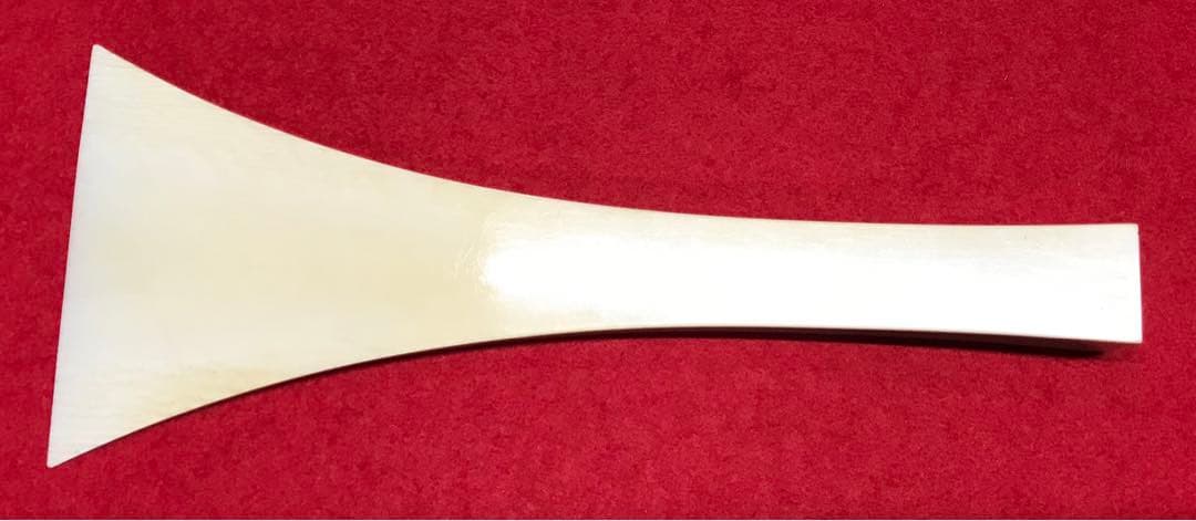 三味線撥104天然素材マンモス/三味線/弦楽器/バチ 定番の津軽三味線用バチ 樹脂製 撥 黒 15号 : 楽器のことならメリー