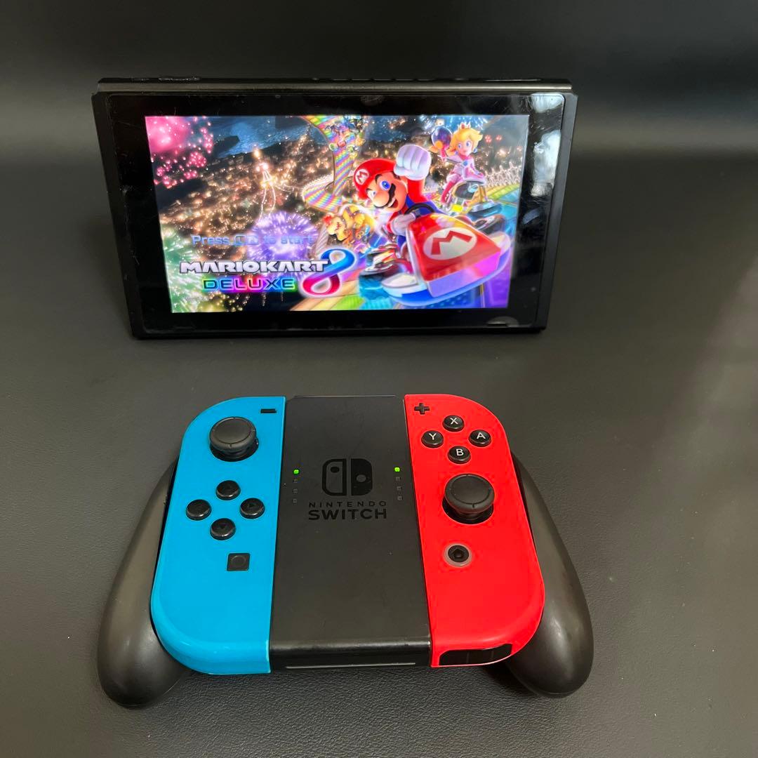 美品/未対策機/初期型/箱付き】Nintendo Switch 本体 青/赤 - メルカリ