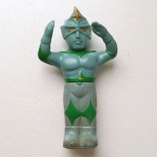 ミラーマン 大怪獣シリーズ ミラーマン 完成品フィギュア（一部組立て式）[エクス