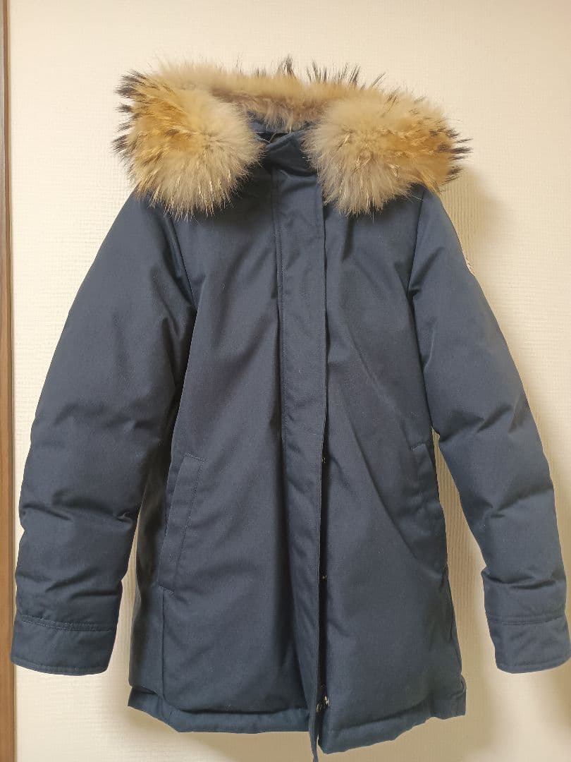 PYRENEX ピレネックス　フード付きダウンジャケット