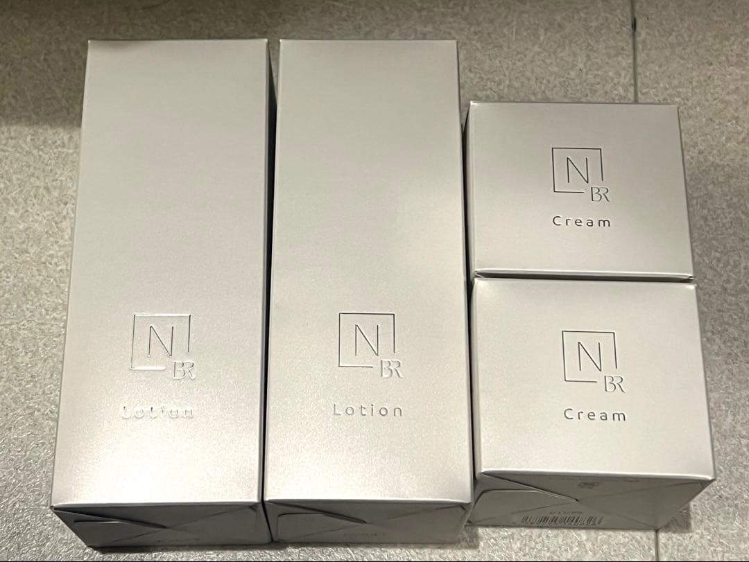 N organic エヌオーガニック　4点セット　化粧水　クリーム Amazon.co.jp: N organic Bright 美白スキンケアセット [医薬部外品