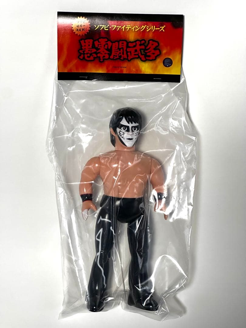 メディコム・トイ ソフビ・ファイティングシリーズ 新日本プロレス　グレート・ムタ