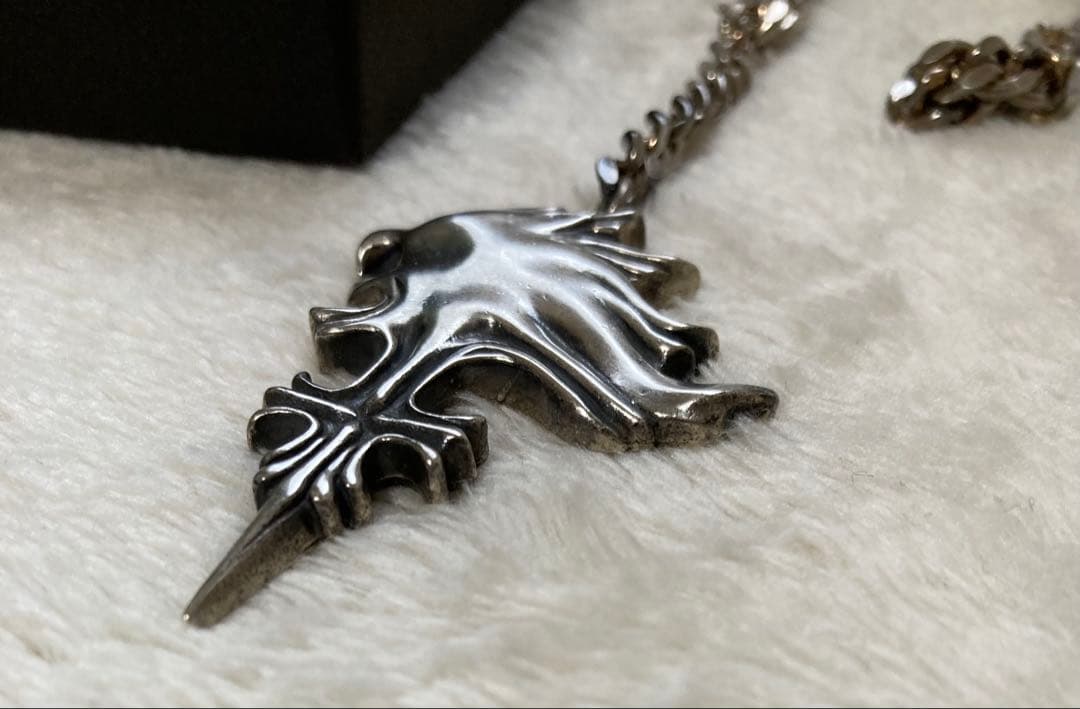 ファイナルファンタジーⅧ スクウェア公式スコール シルバーペンダント